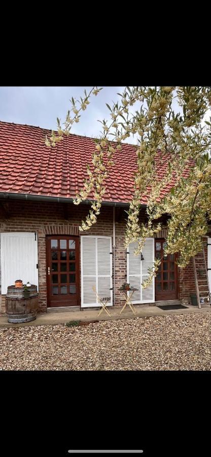Ferienwohnung Nature Et Calme La Chapelle-Saint-Sauveur  Exterior foto